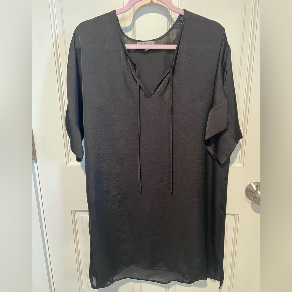 Elegant Black Midi Dress